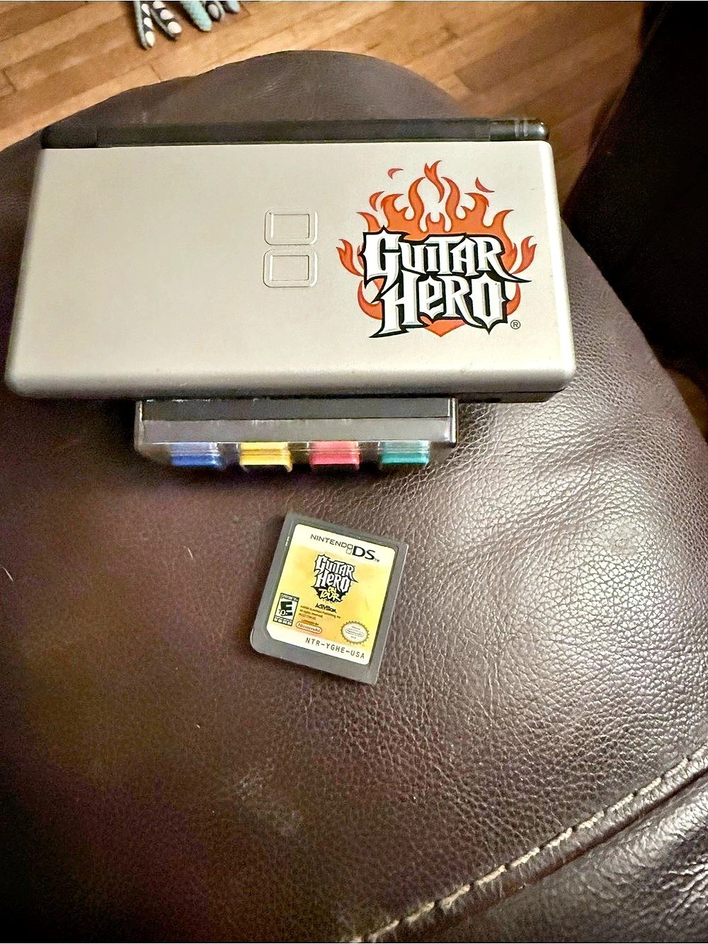 Nintendo DS Lite Guitar Hero Bundle Black & Silver